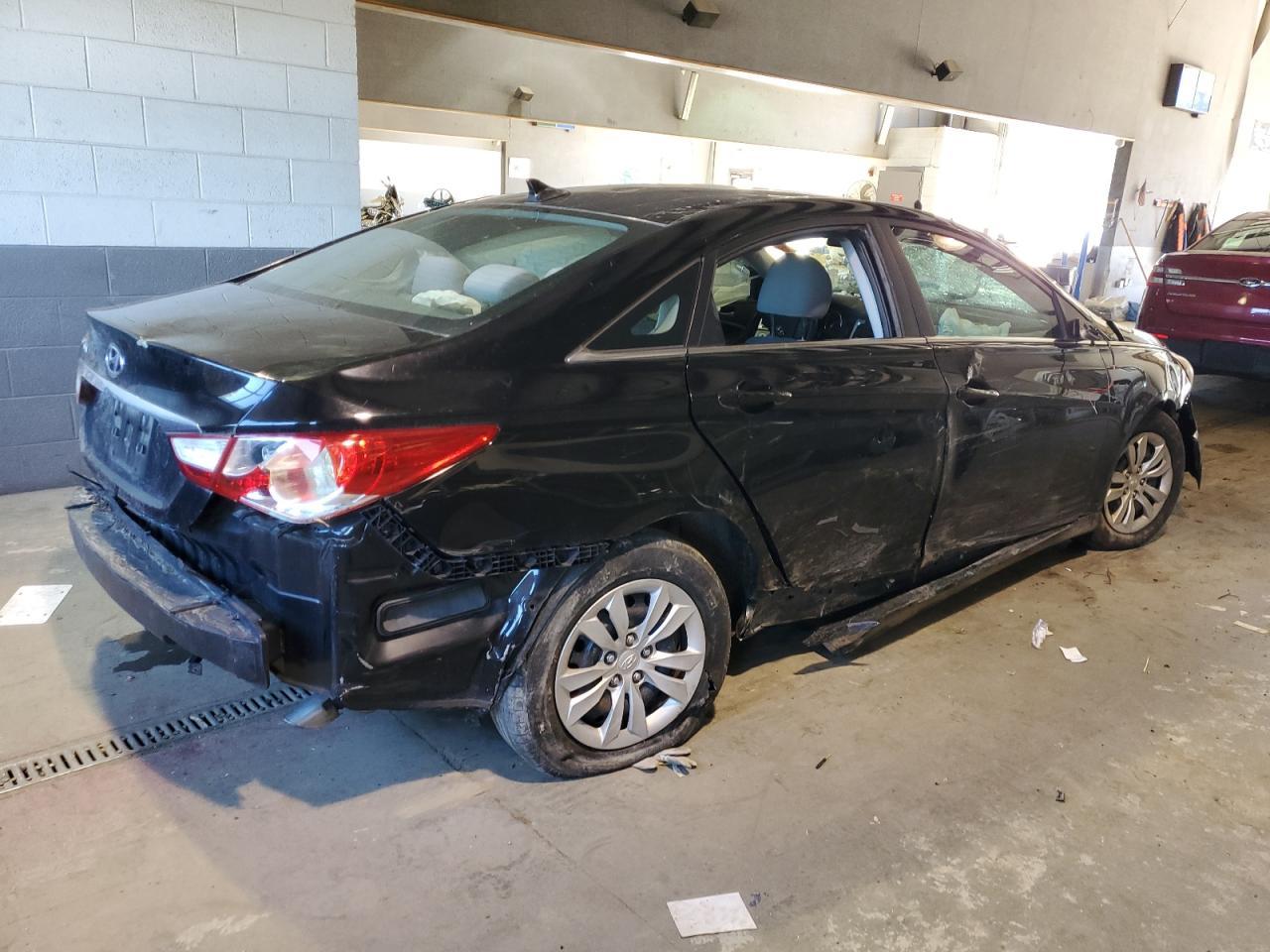 2011 HYUNDAI SONATA GLS - Image 3