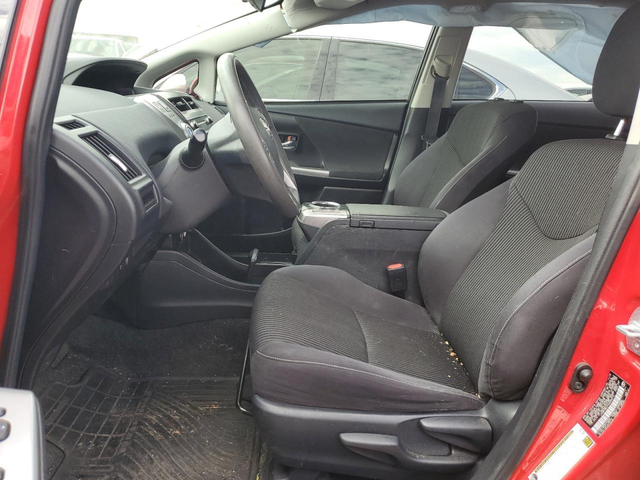 2016 TOYOTA PRIUS V - Фото 7