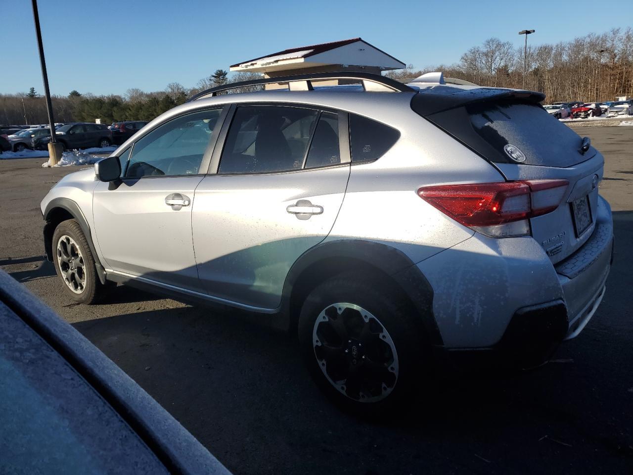 2021 SUBARU CROSSTREK - Фото 2