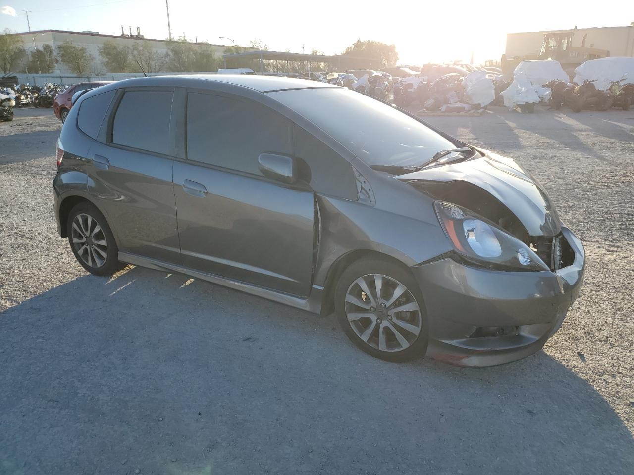 2013 HONDA FIT SPORT - Image 4