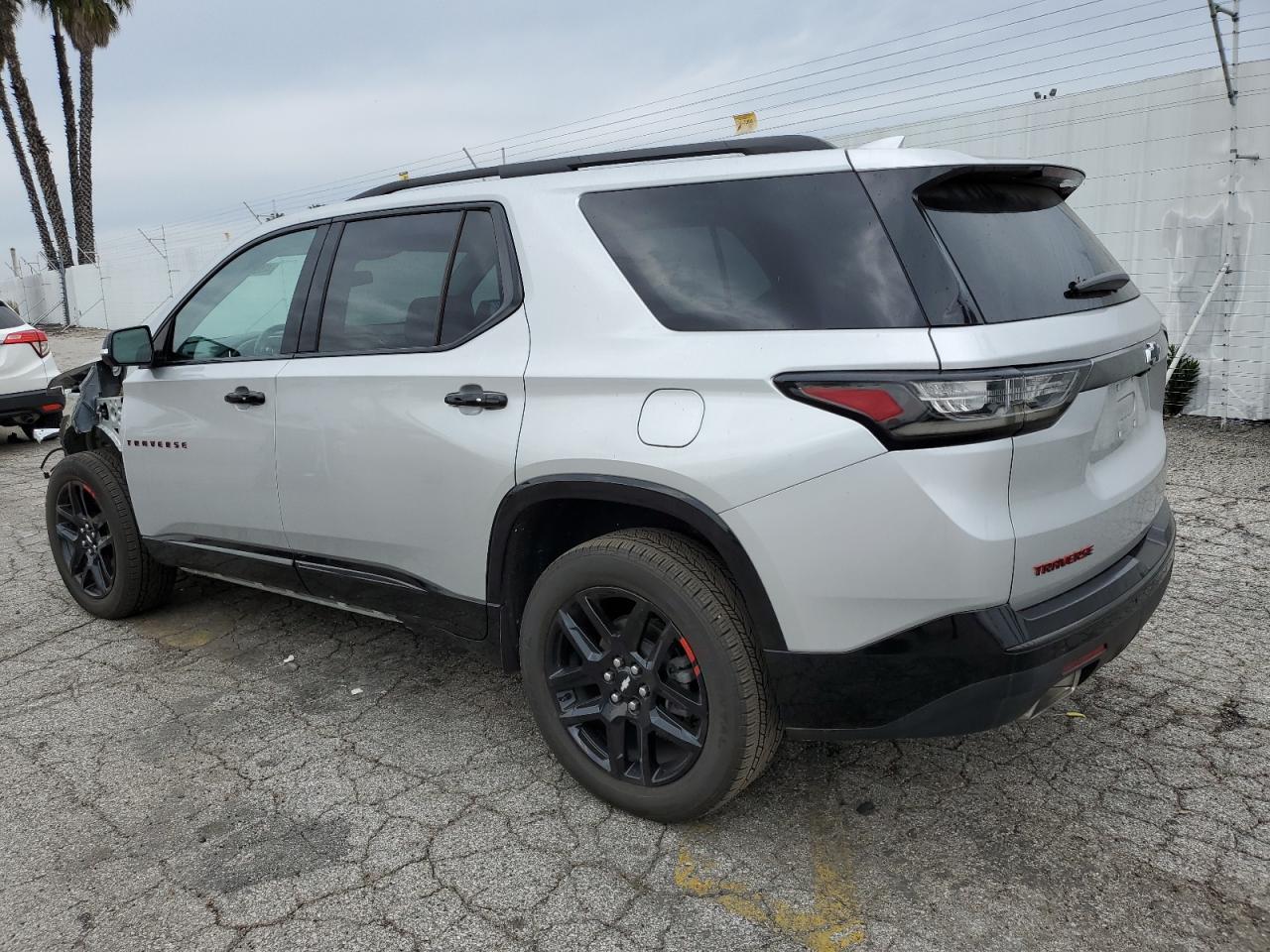 2021 CHEVROLET TRAVERSE P - Фото 2