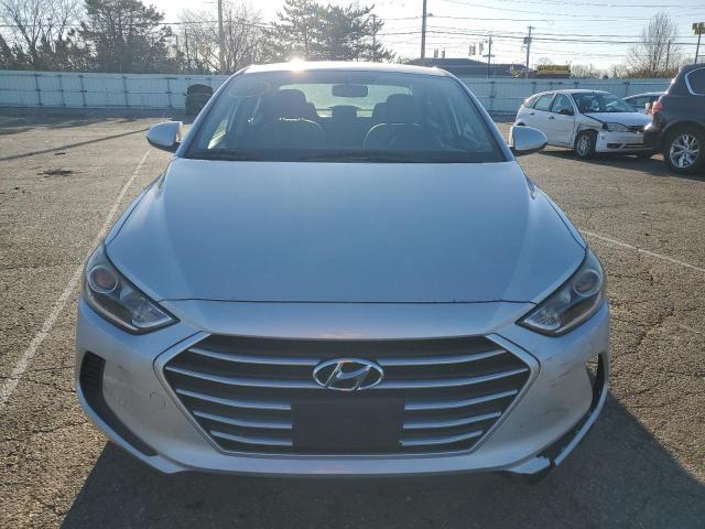2017 Hyundai Elantra Se - Image 5