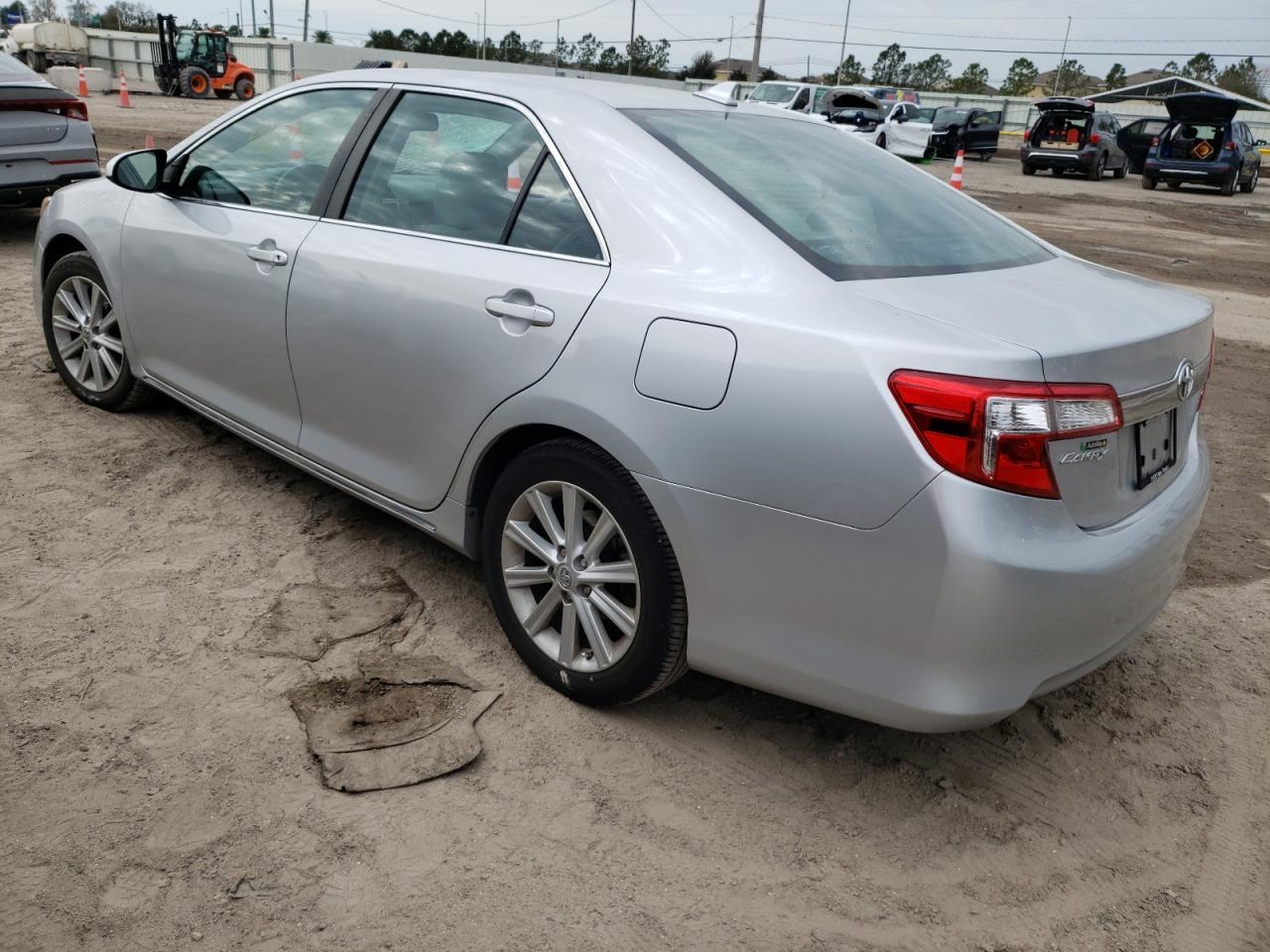 2012 TOYOTA CAMRY SE - Image 2