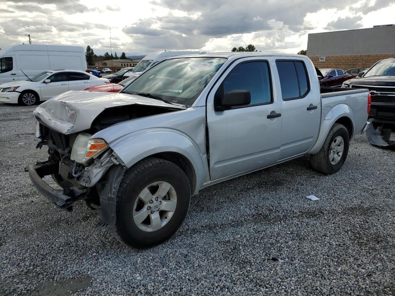 2012 NISSAN FRONTIER S