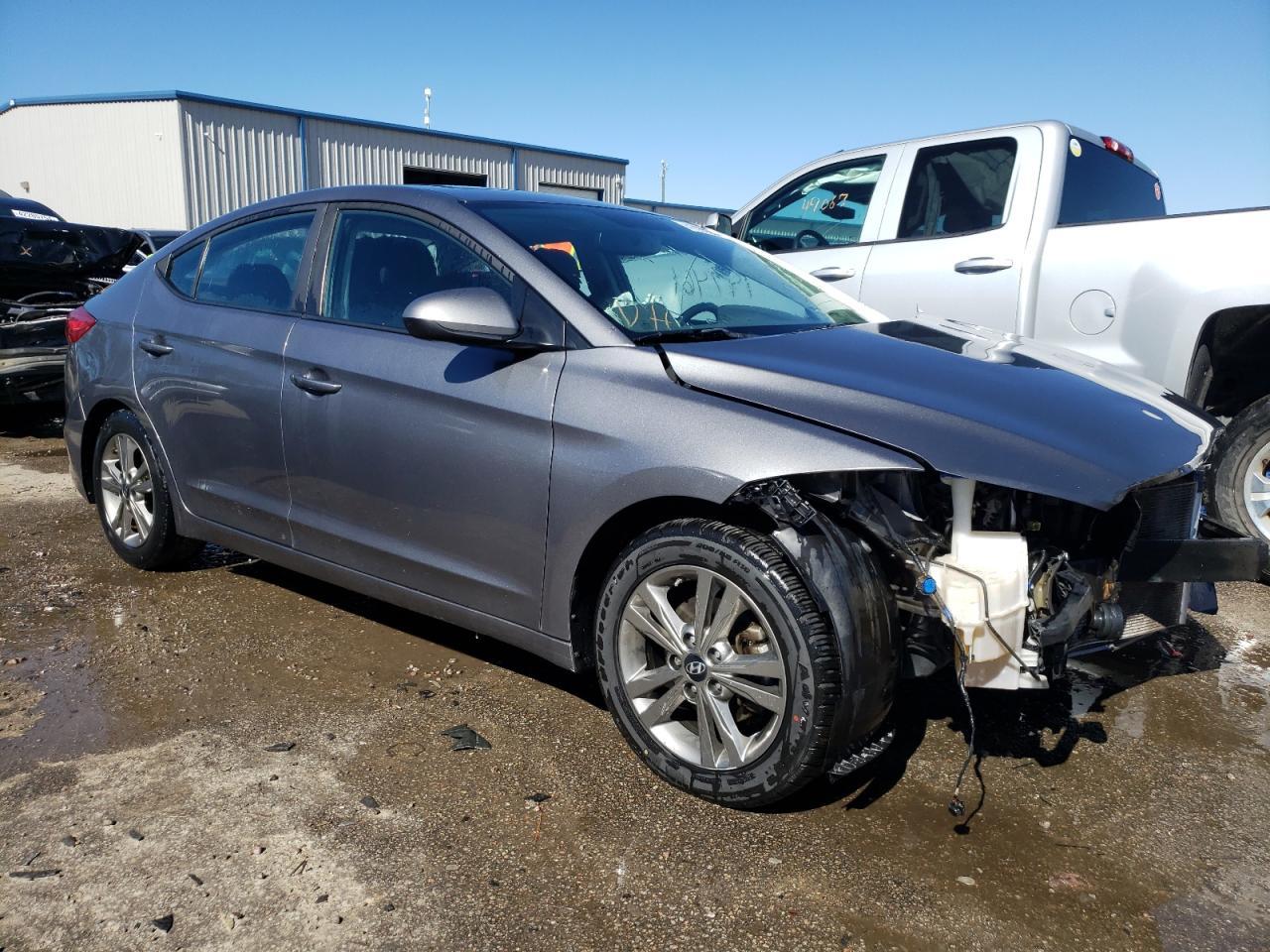 2018 HYUNDAI ELANTRA SE - Image 4