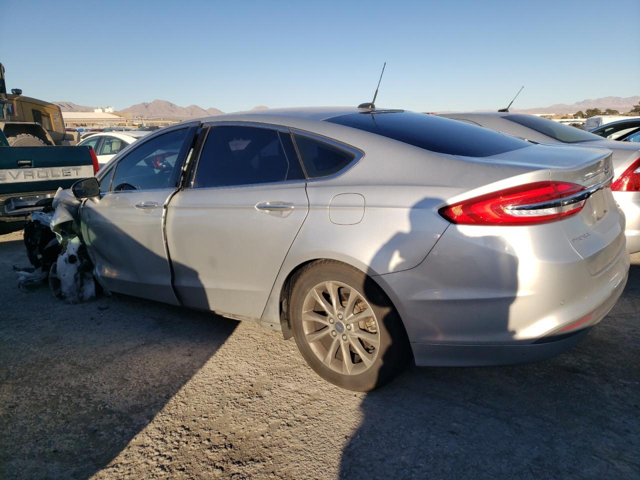 2017 FORD FUSION SE - Image 2