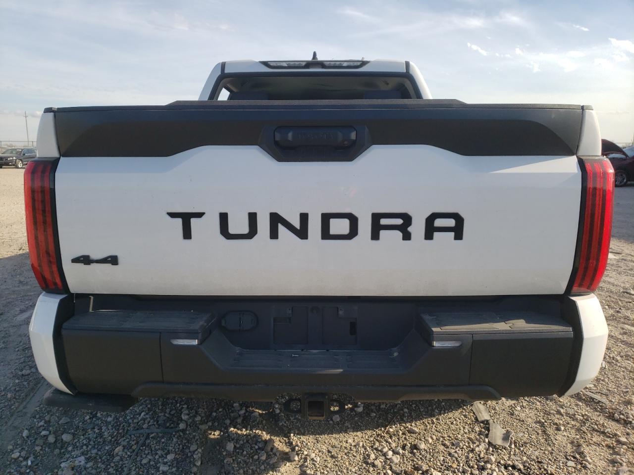 2023 TOYOTA TUNDRA CRE - Фото 6