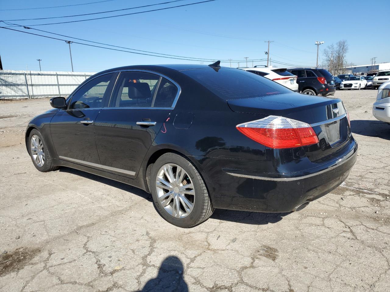 2011 HYUNDAI GENESIS 4. - Image 2