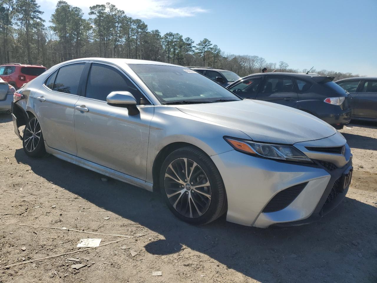 2018 TOYOTA CAMRY L - Image 4