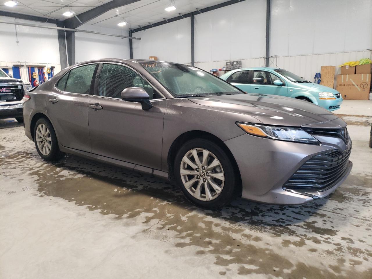 2020 TOYOTA CAMRY LE - Image 4