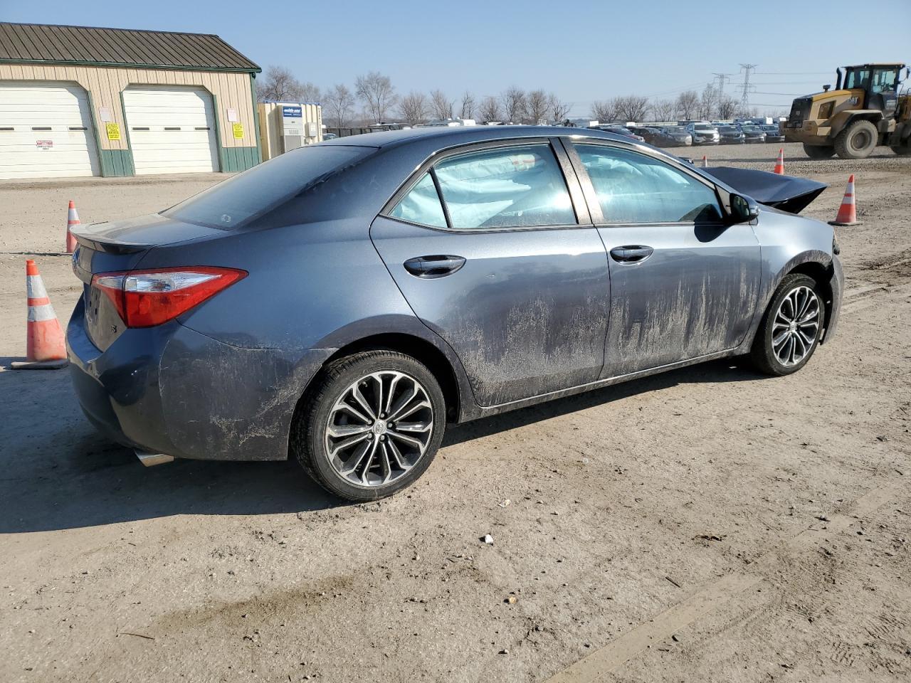 2014 TOYOTA COROLLA L - Фото 3