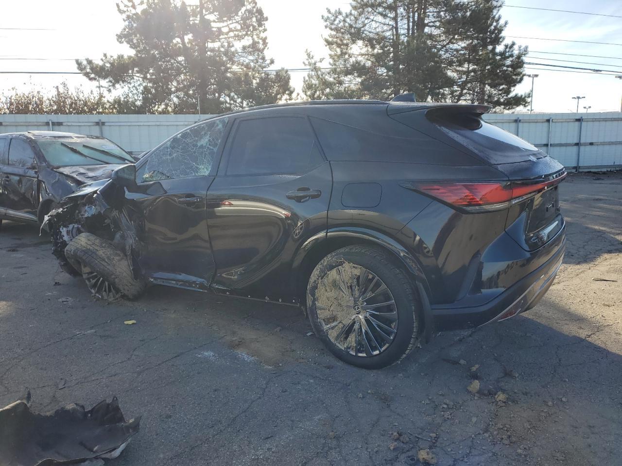 2023 LEXUS RX 350 BAS - Image 2