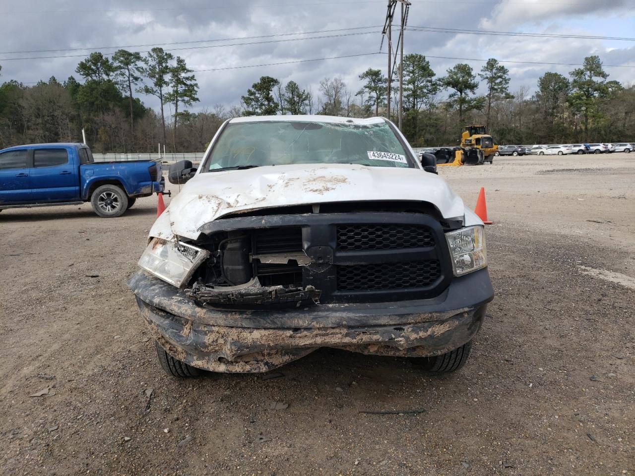 2020 RAM 1500 CLASS - Image 5