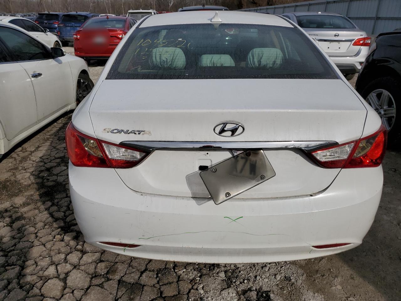 2011 HYUNDAI SONATA GLS - Image 6