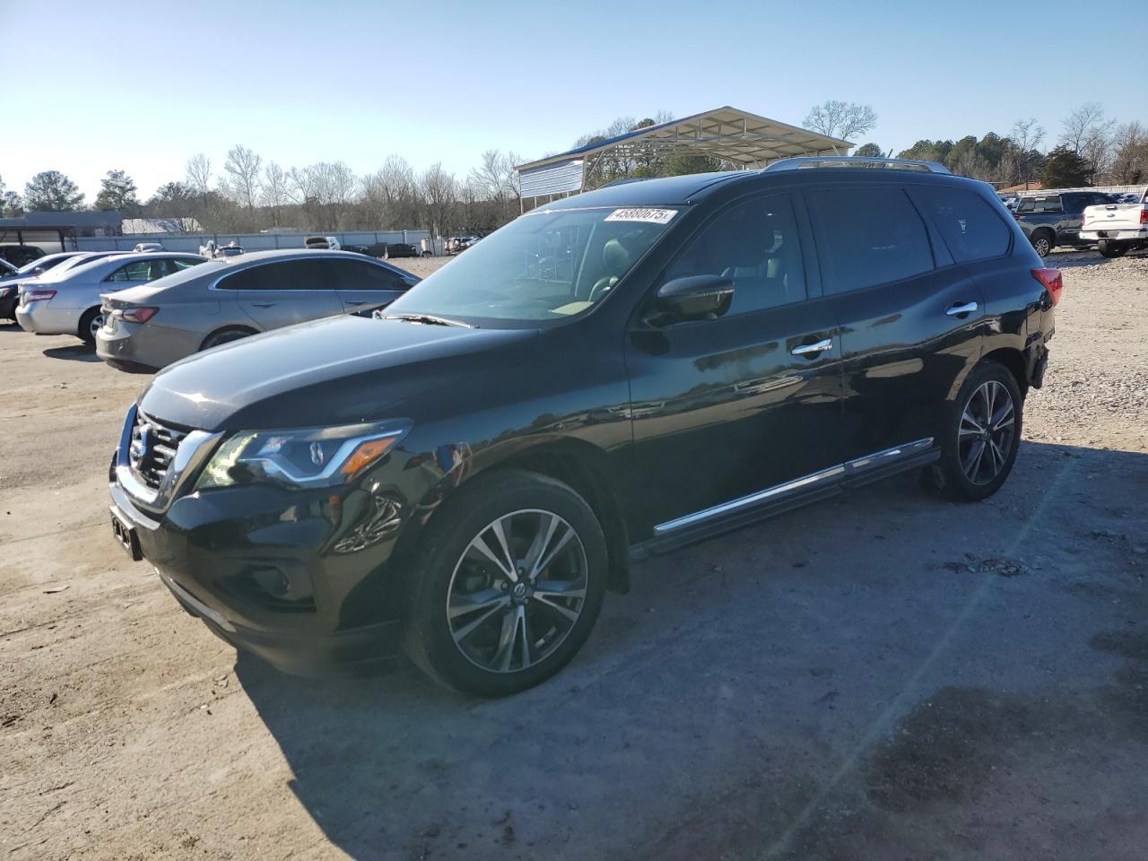 2017 NISSAN PATHFINDER