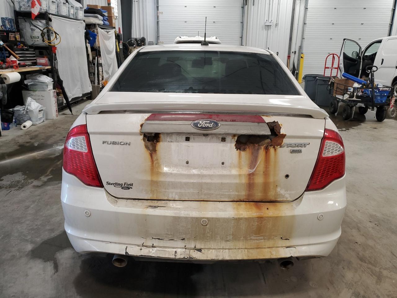 2011 FORD FUSION SPO - Фото 6