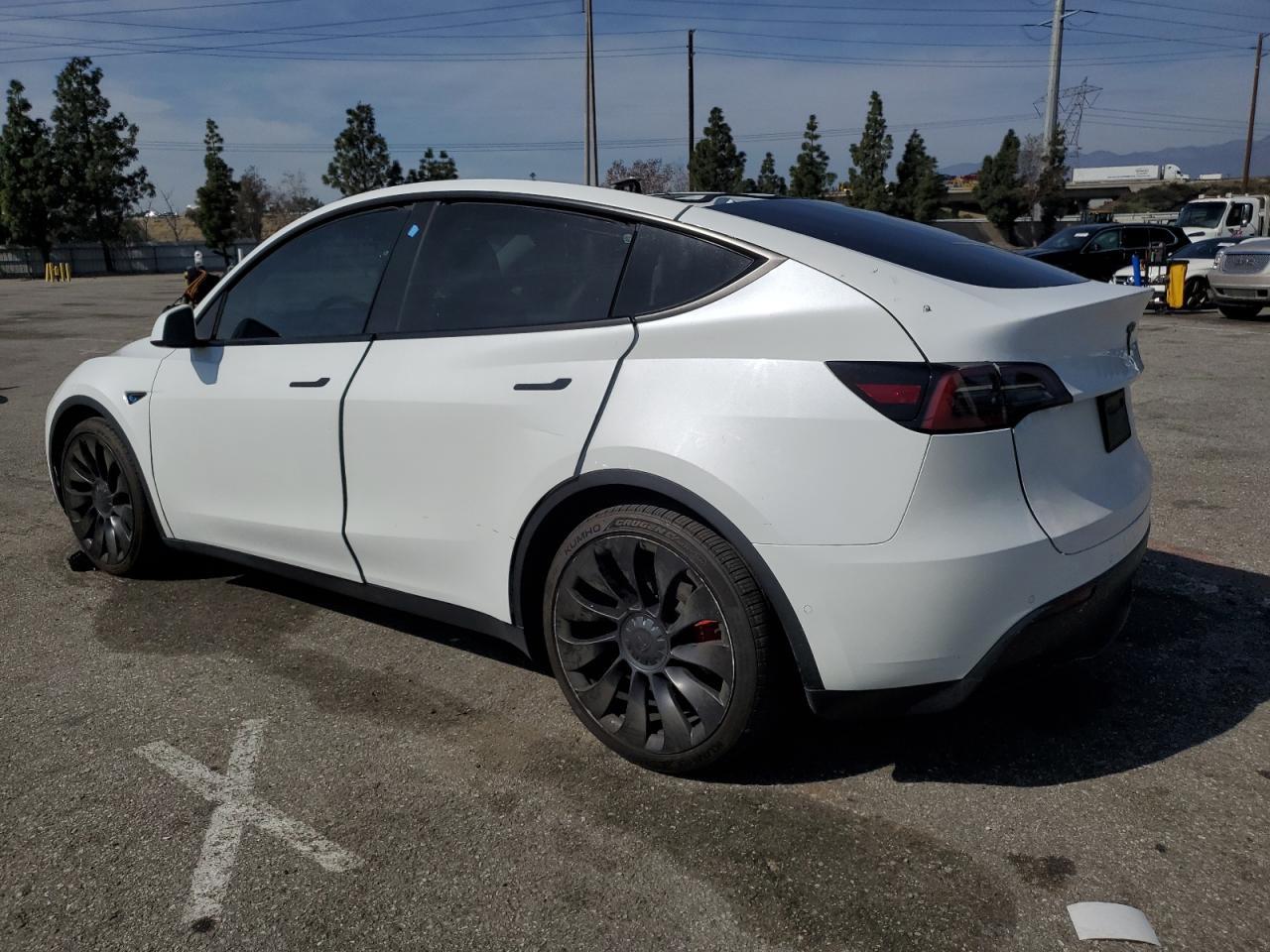 2022 TESLA MODEL Y - Image 2