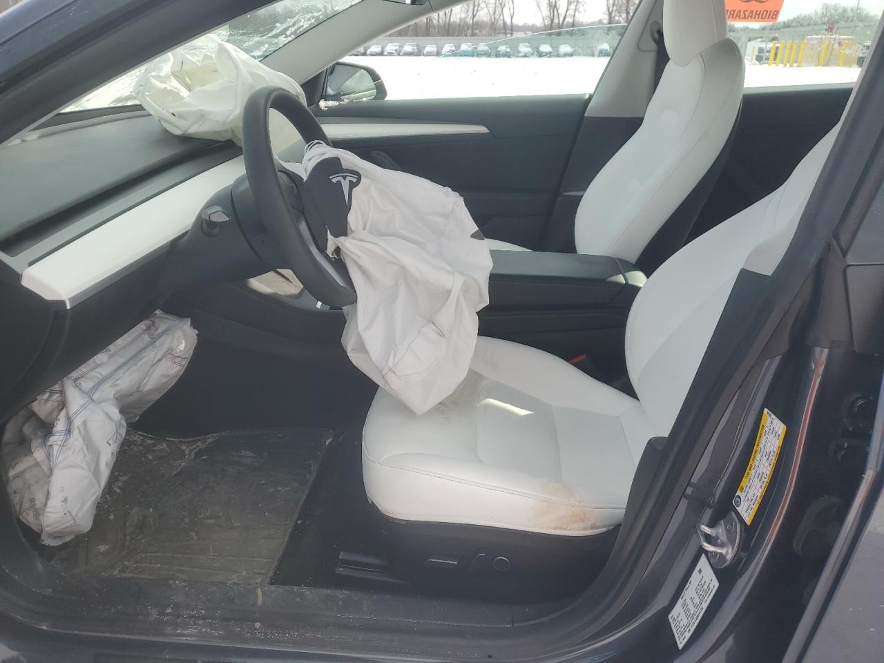 2021 TESLA MODEL 3 - Фото 7