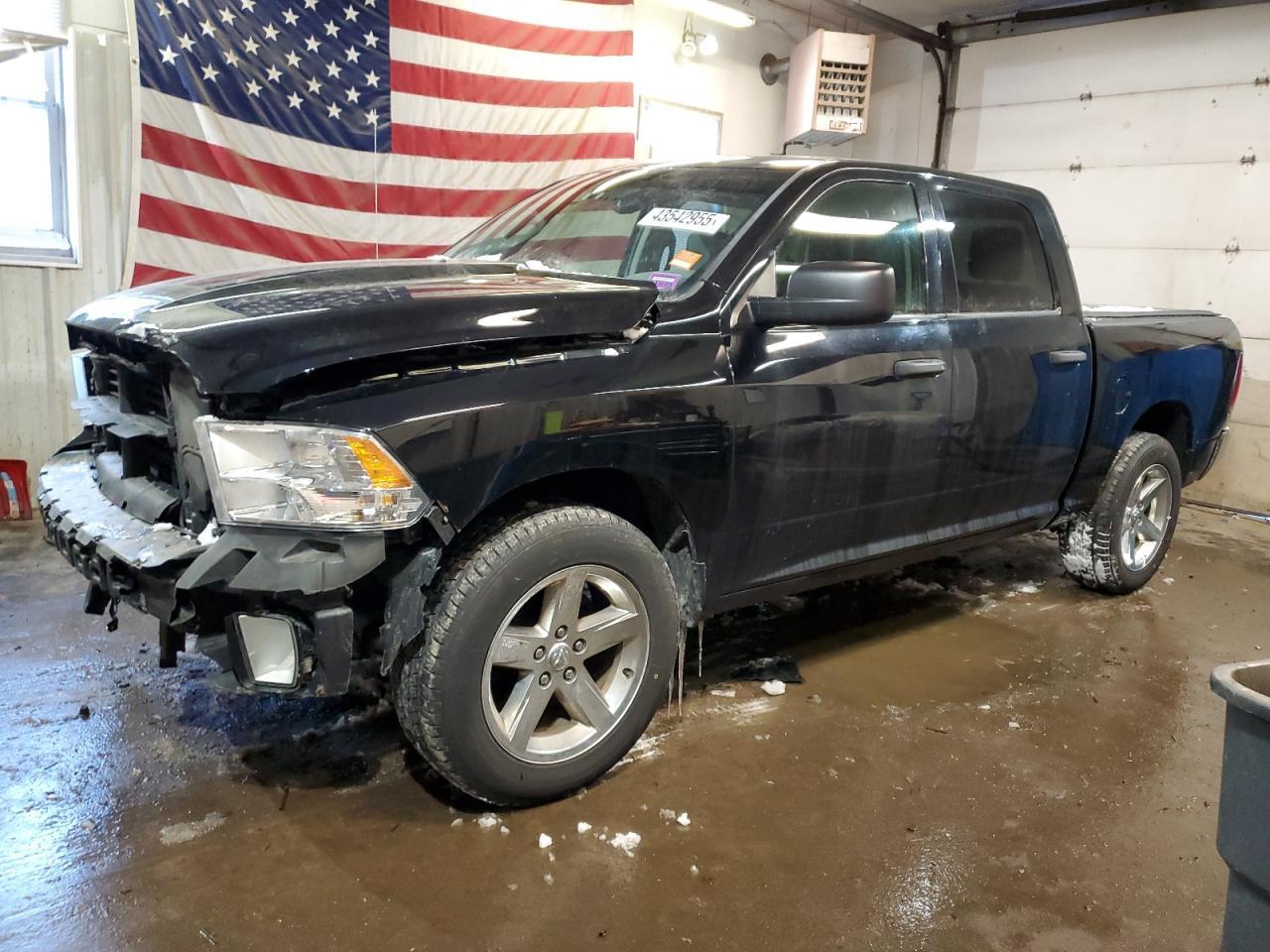2014 RAM 1500 ST