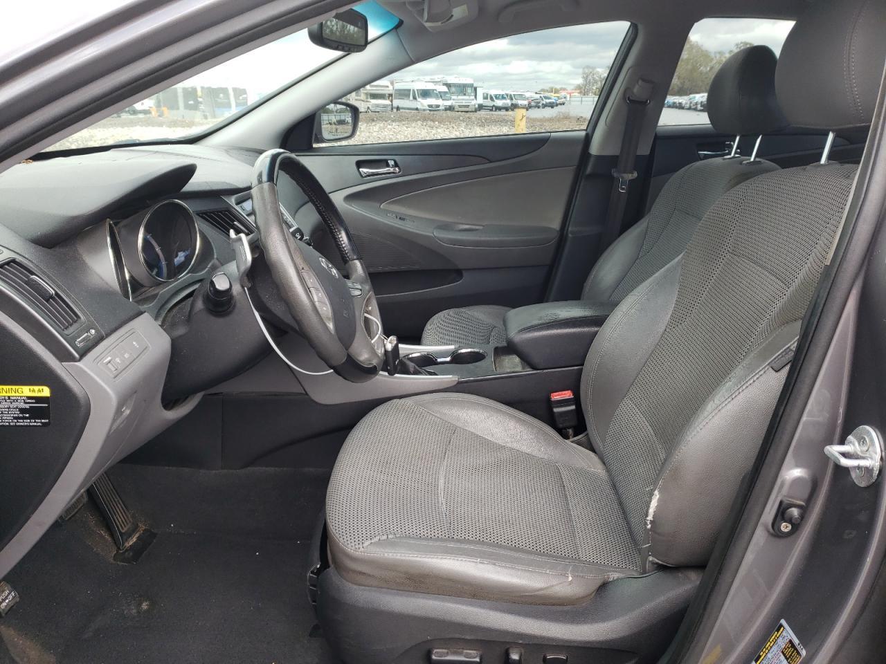 2011 HYUNDAI SONATA SE - Фото 7