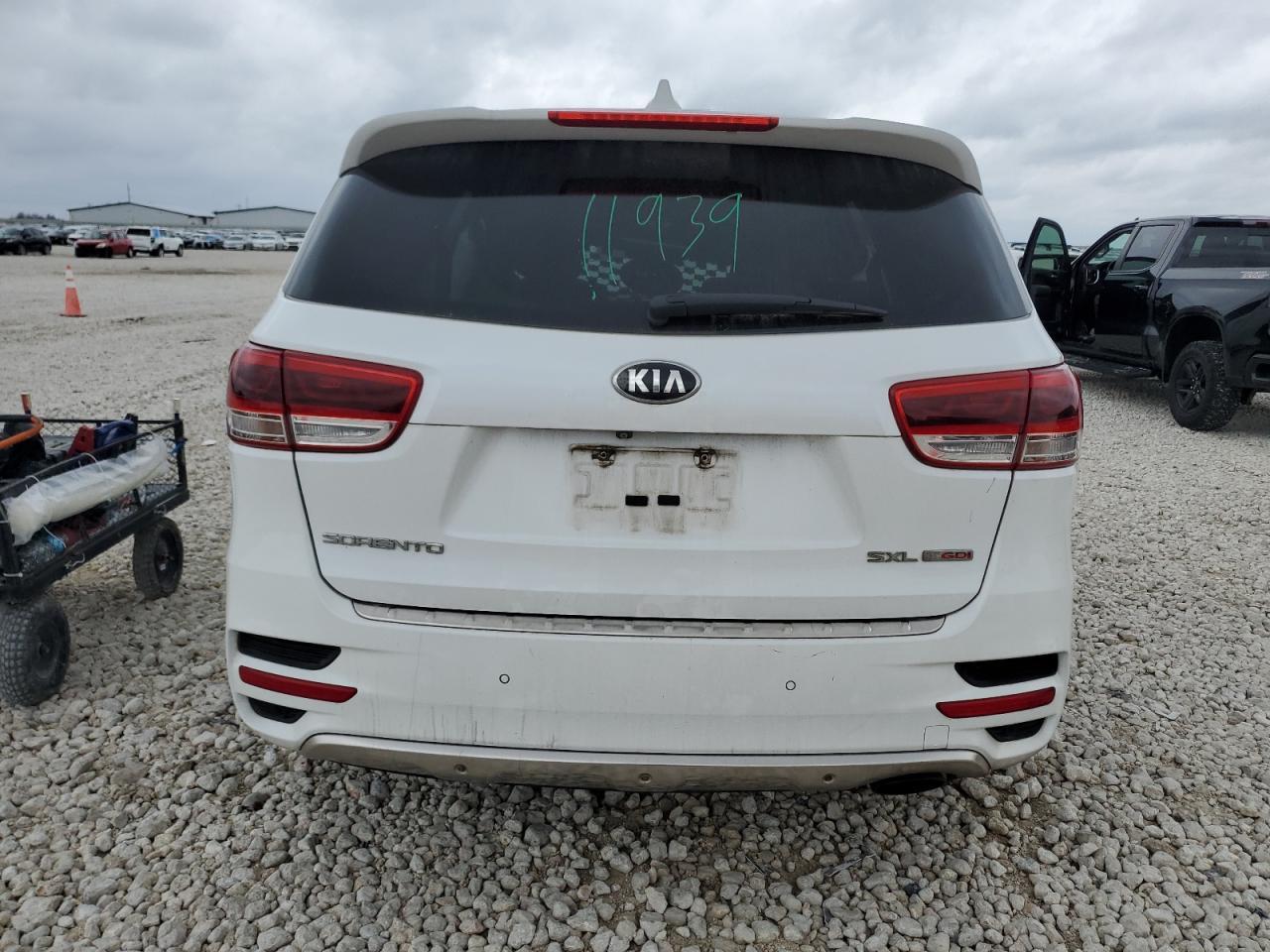 2016 KIA SORENTO SX - Image 6