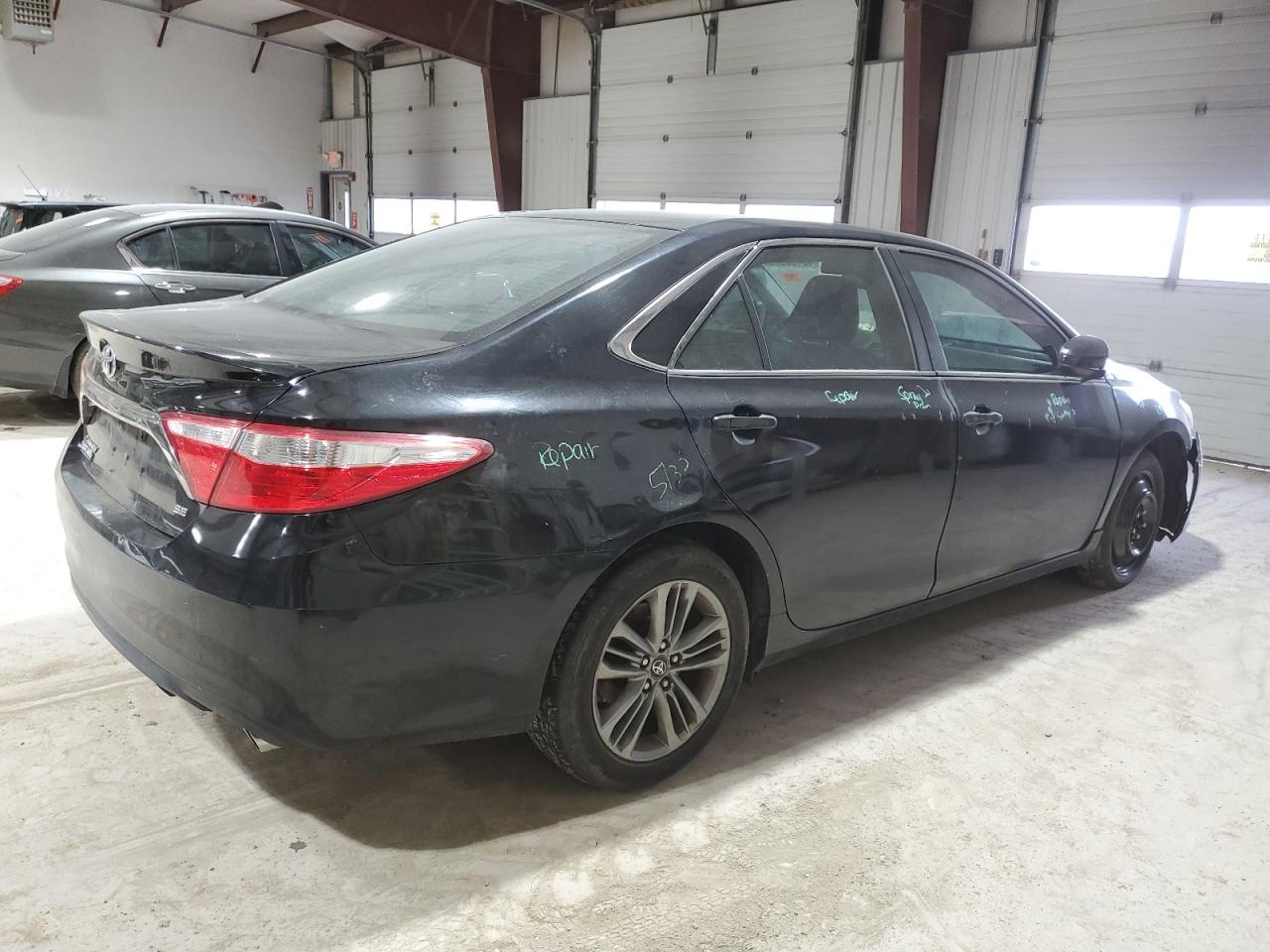 2017 TOYOTA CAMRY LE - Image 3