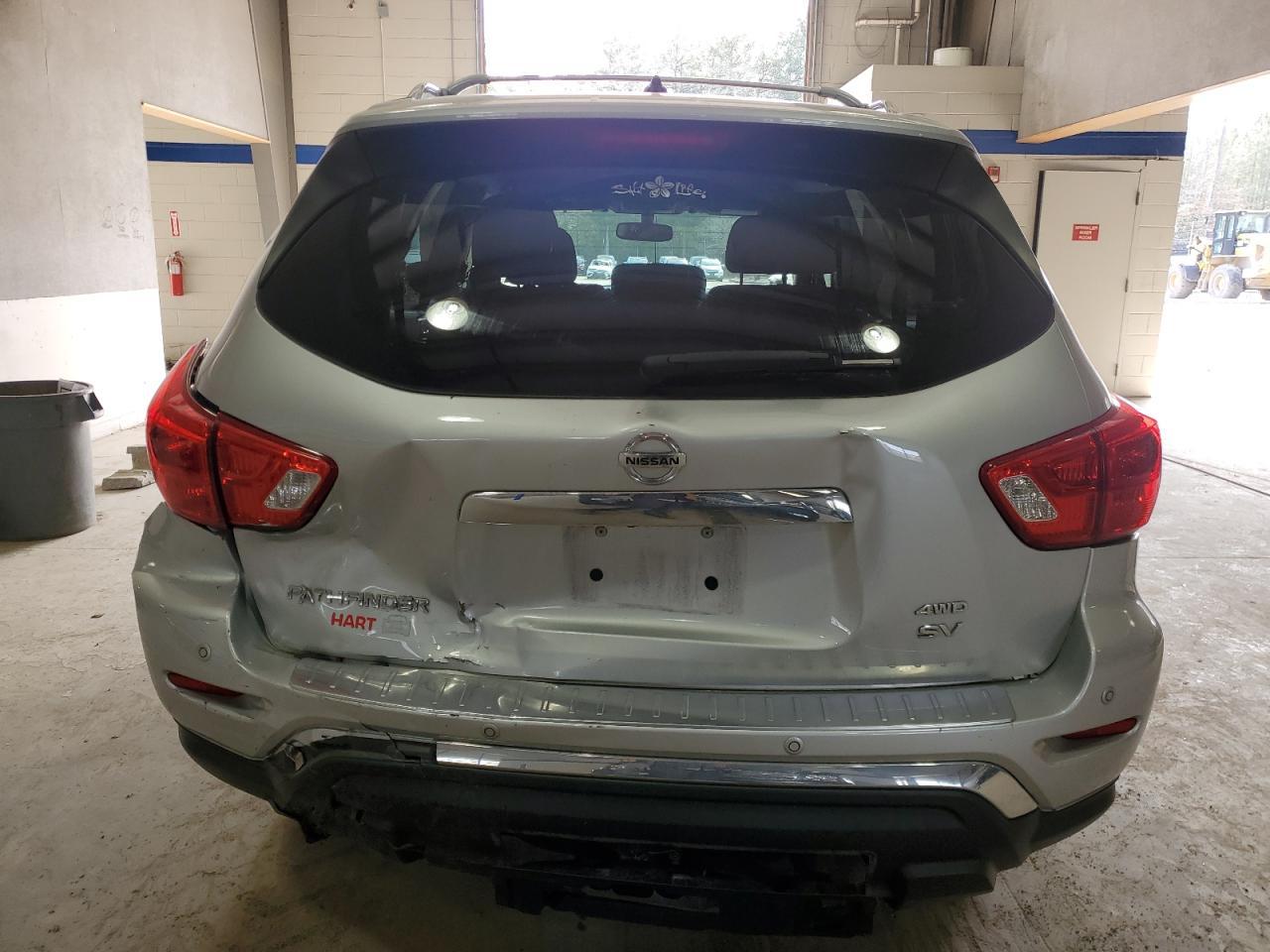 2017 NISSAN PATHFINDER - Image 6