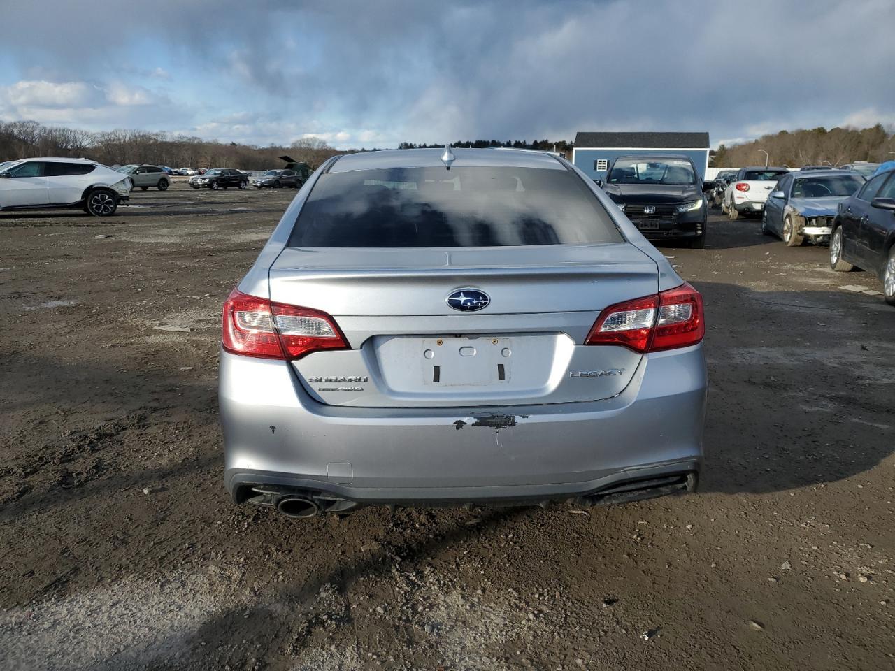 2018 SUBARU LEGACY 2.5 - Image 6