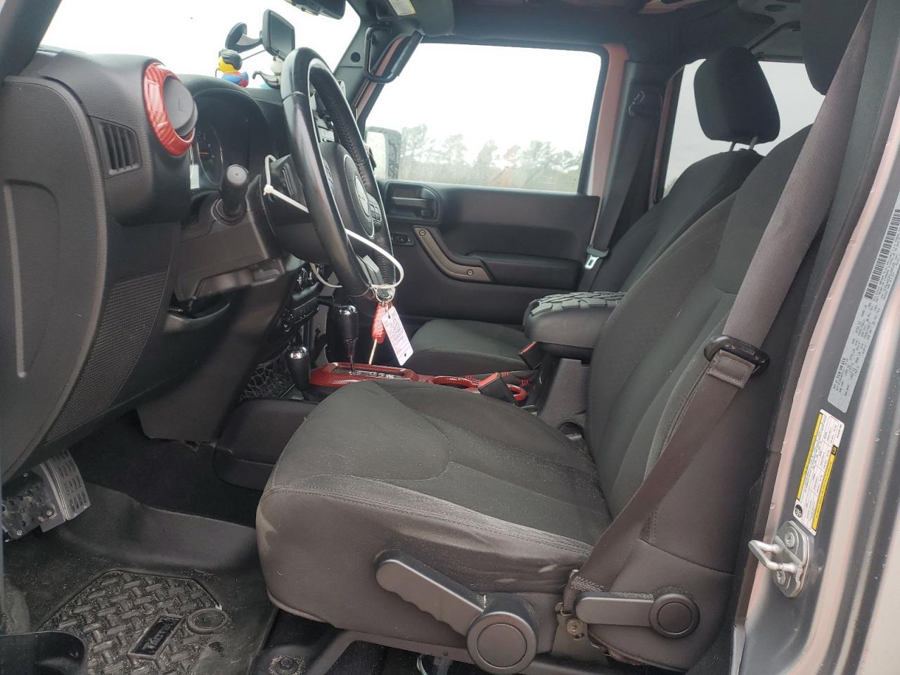 2017 JEEP WRANGLER U - Фото 7