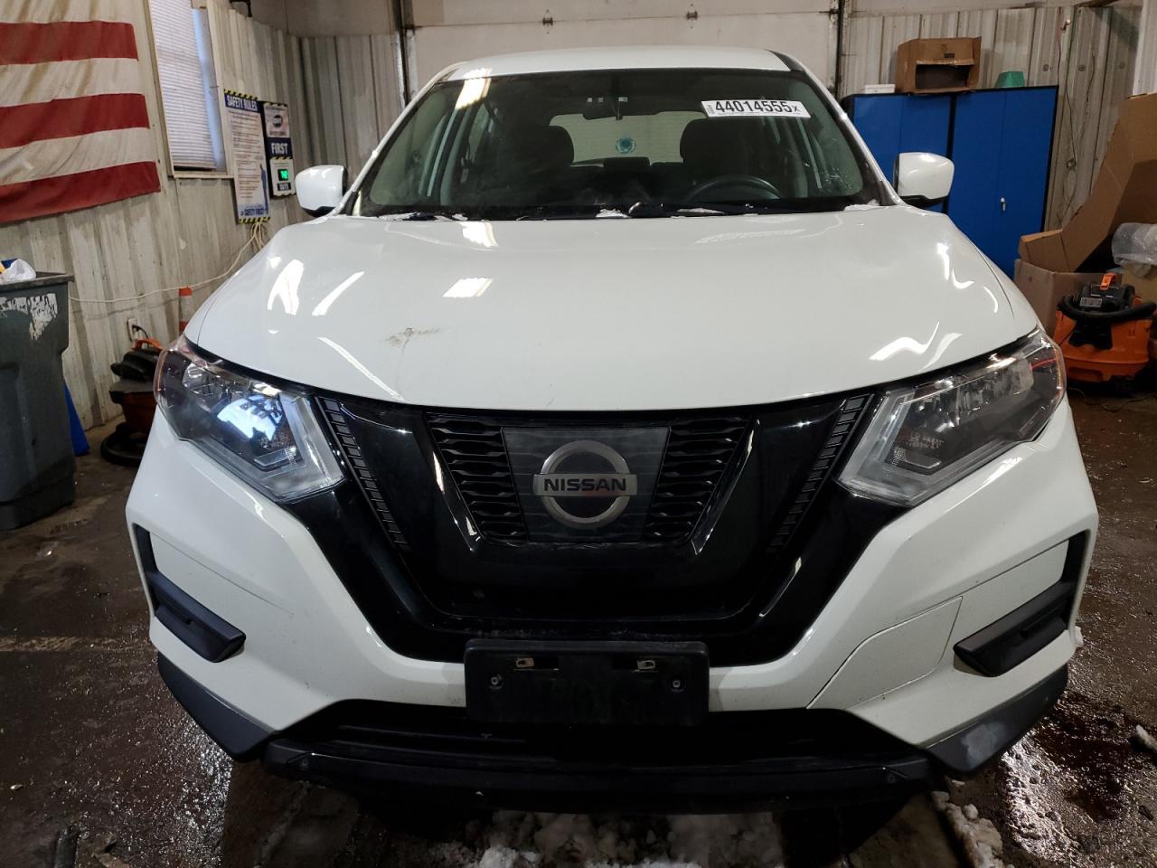 2017 NISSAN ROGUE SV - Image 5