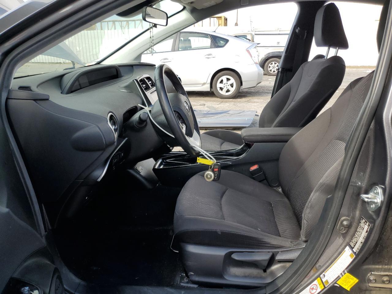 2019 TOYOTA PRIUS PRIM - Фото 7