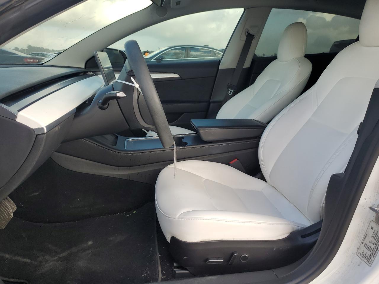 2022 TESLA MODEL 3 - Image 7