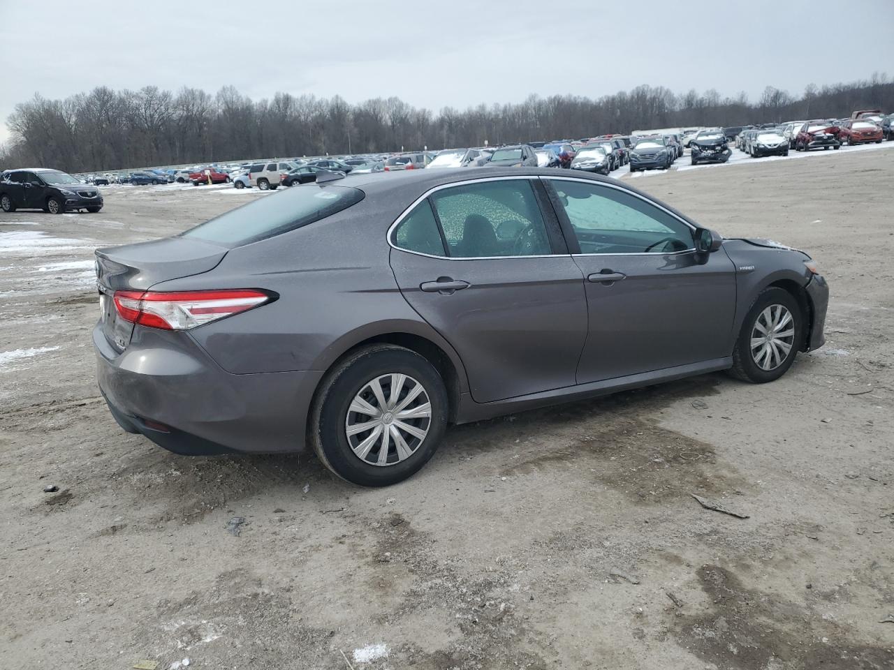 2020 TOYOTA CAMRY LE - Image 3