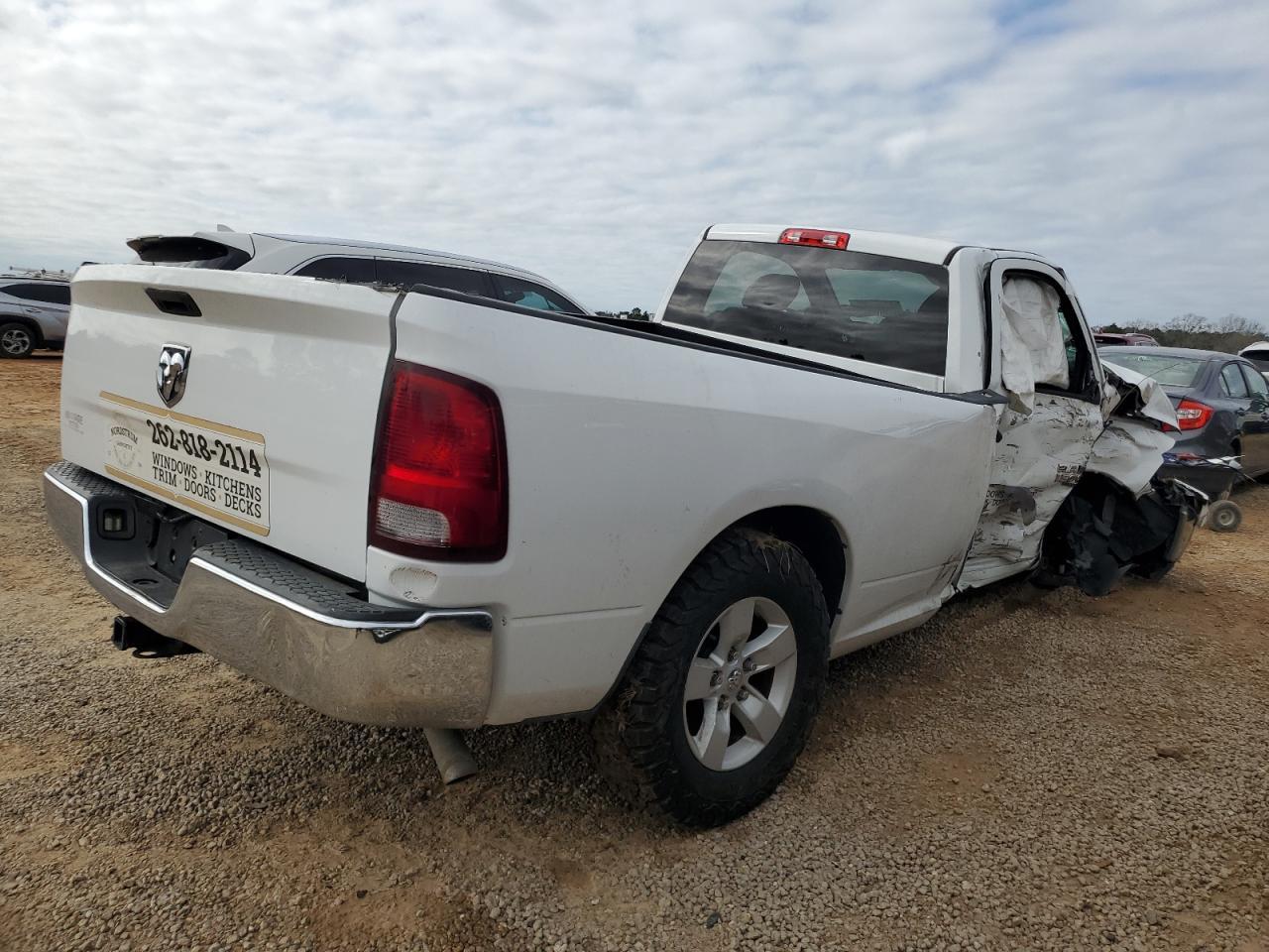 2019 RAM 1500 CLASS - Фото 3