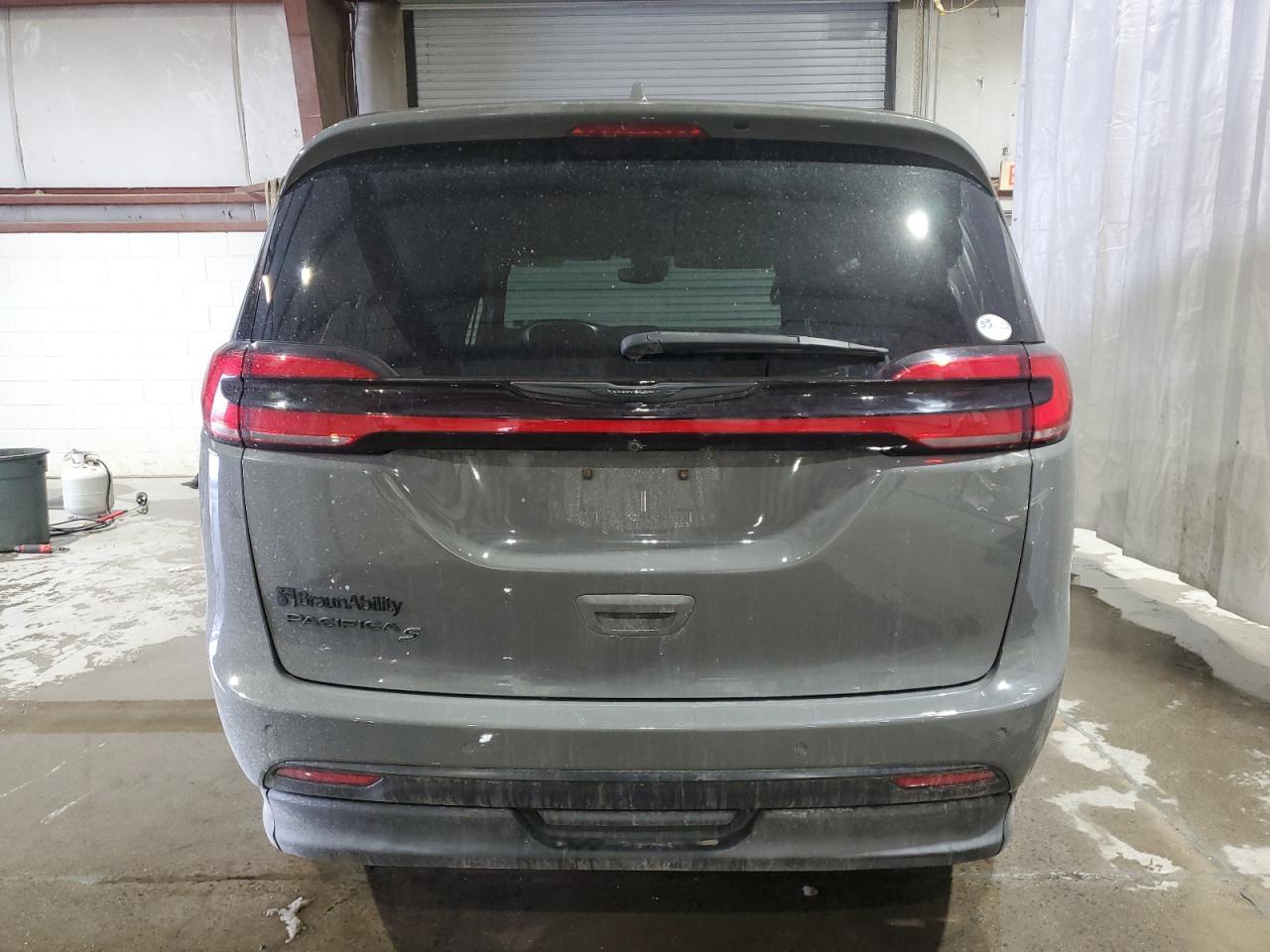 2022 CHRYSLER PACIFICA T - Image 6