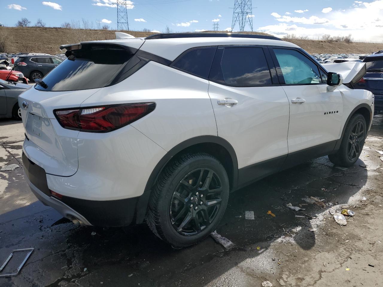2022 CHEVROLET BLAZER 3LT - Image 3