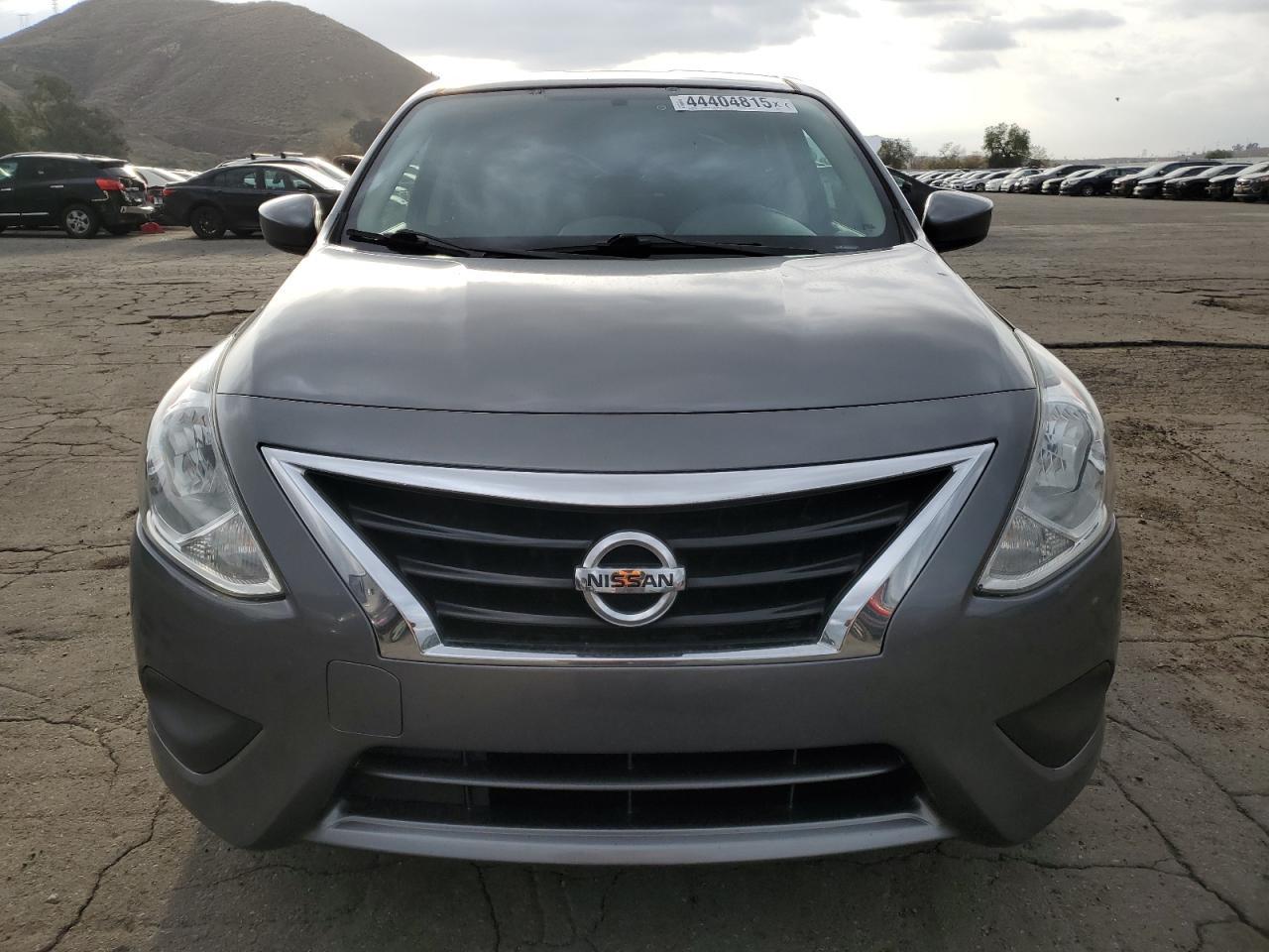 2016 NISSAN VERSA S - Image 5