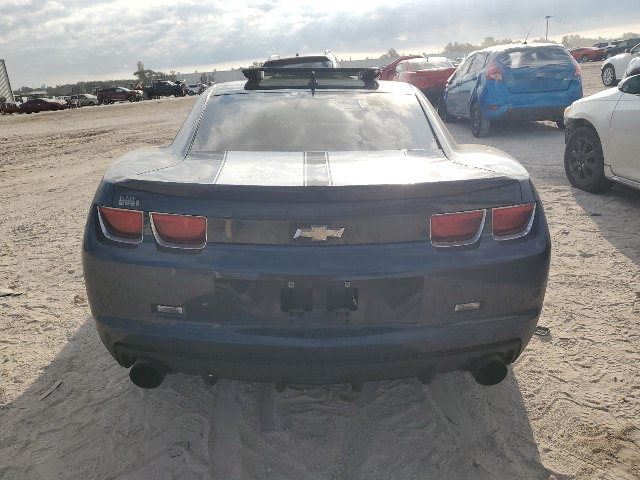 2010 CHEVROLET CAMARO SS - Image 6