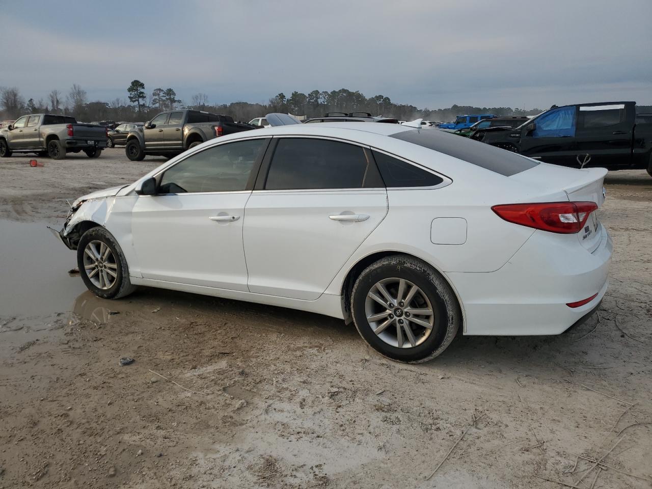 2017 HYUNDAI SONATA SE - Фото 2