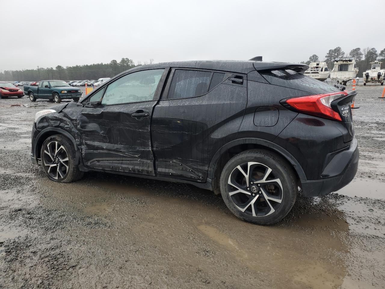 2018 TOYOTA C-HR XLE - Image 2
