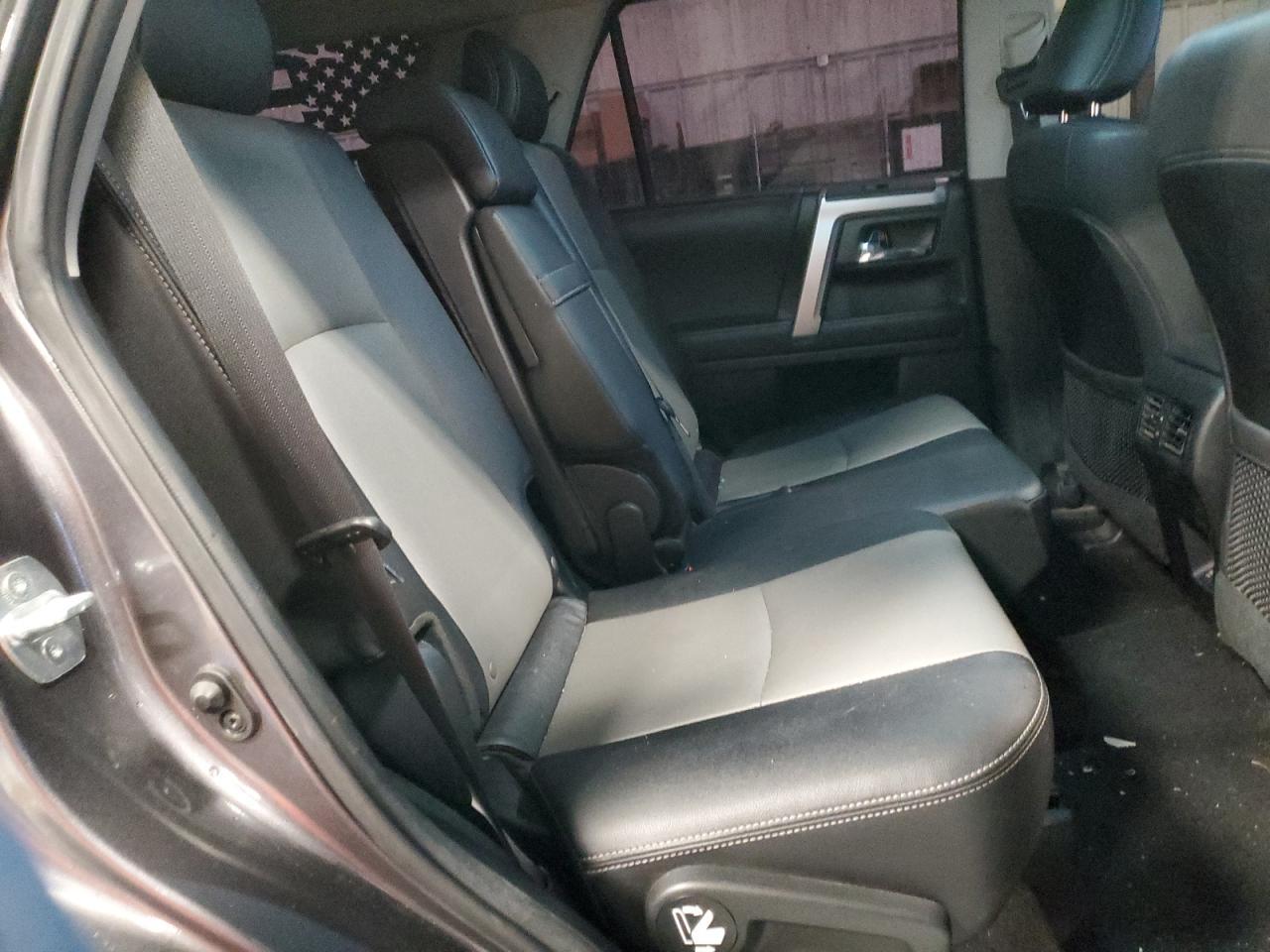 2020 TOYOTA 4RUNNER SR - Фото 6