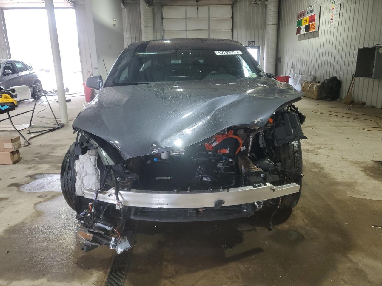 2023 TESLA MODEL X - Image 5