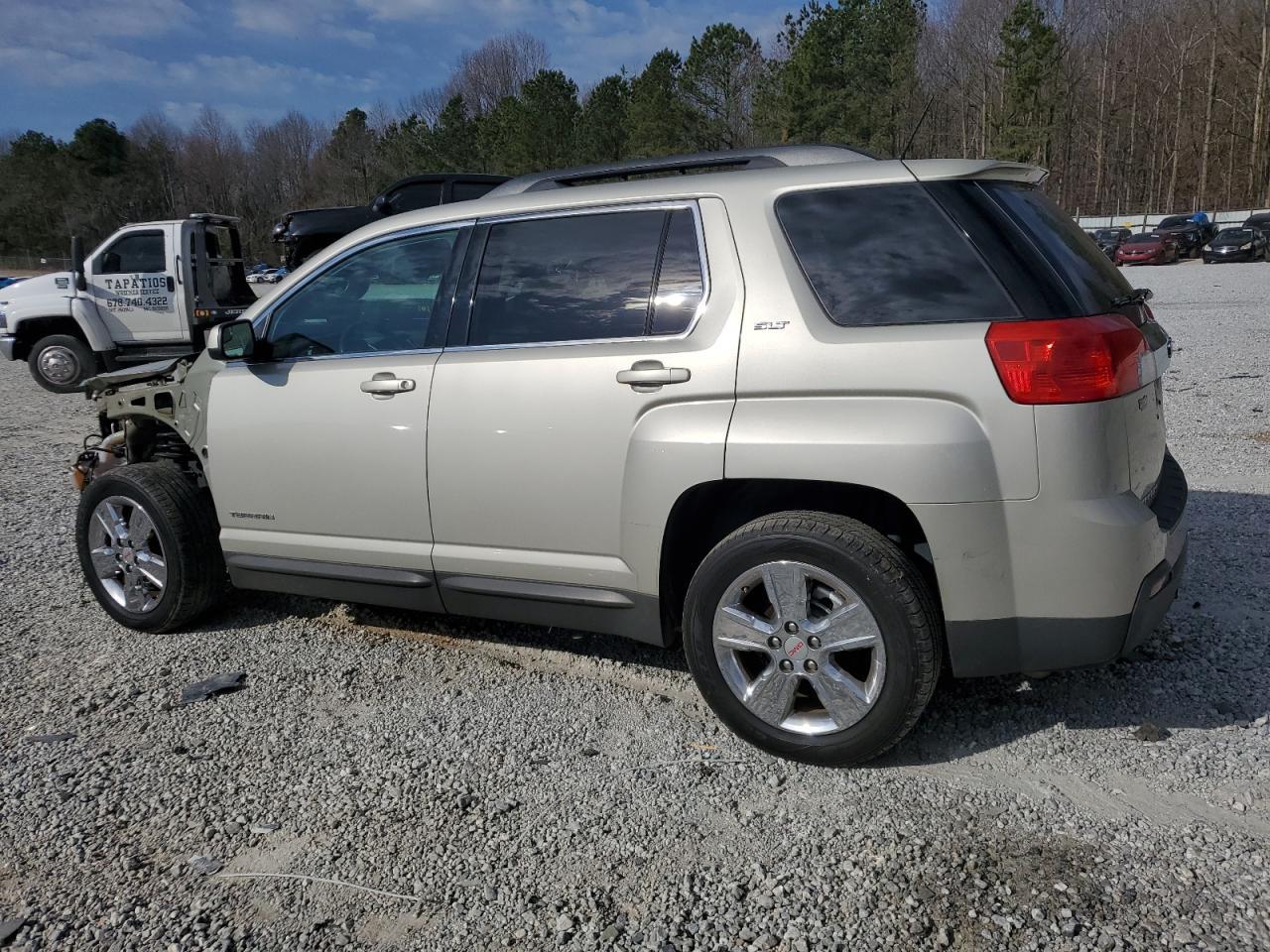 2014 GMC TERRAIN SL - Image 2