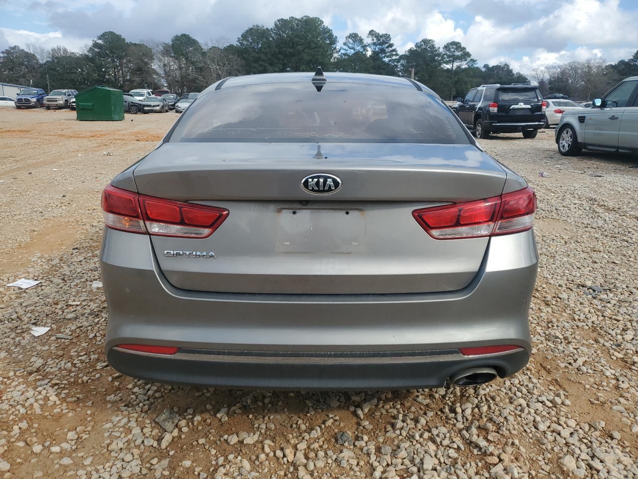 2016 KIA OPTIMA LX - Фото 6