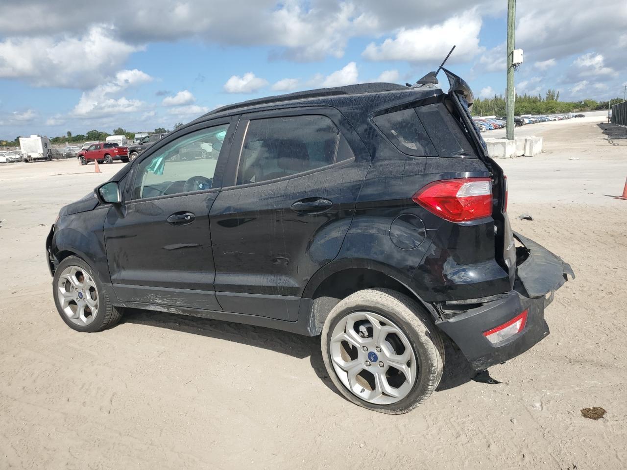 2021 FORD ECOSPORT S - Фото 2