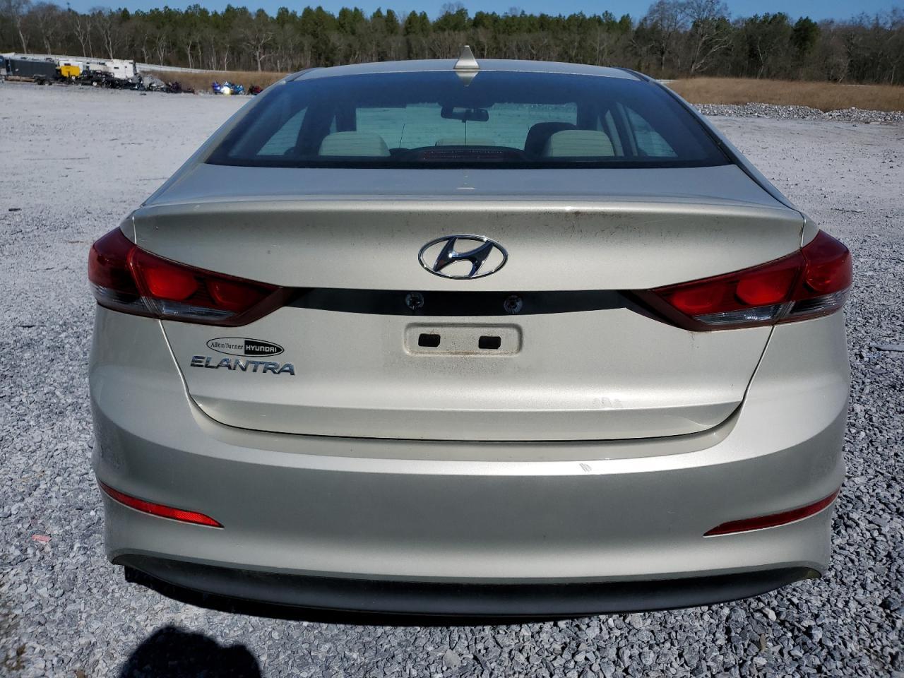 2017 HYUNDAI ELANTRA SE - Фото 6