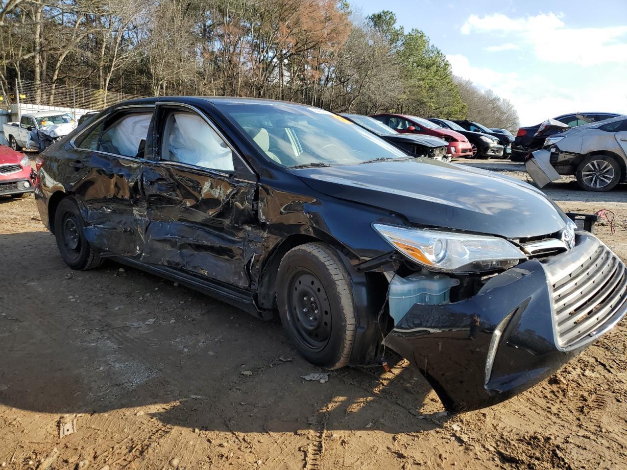 2016 TOYOTA CAMRY LE - Фото 4