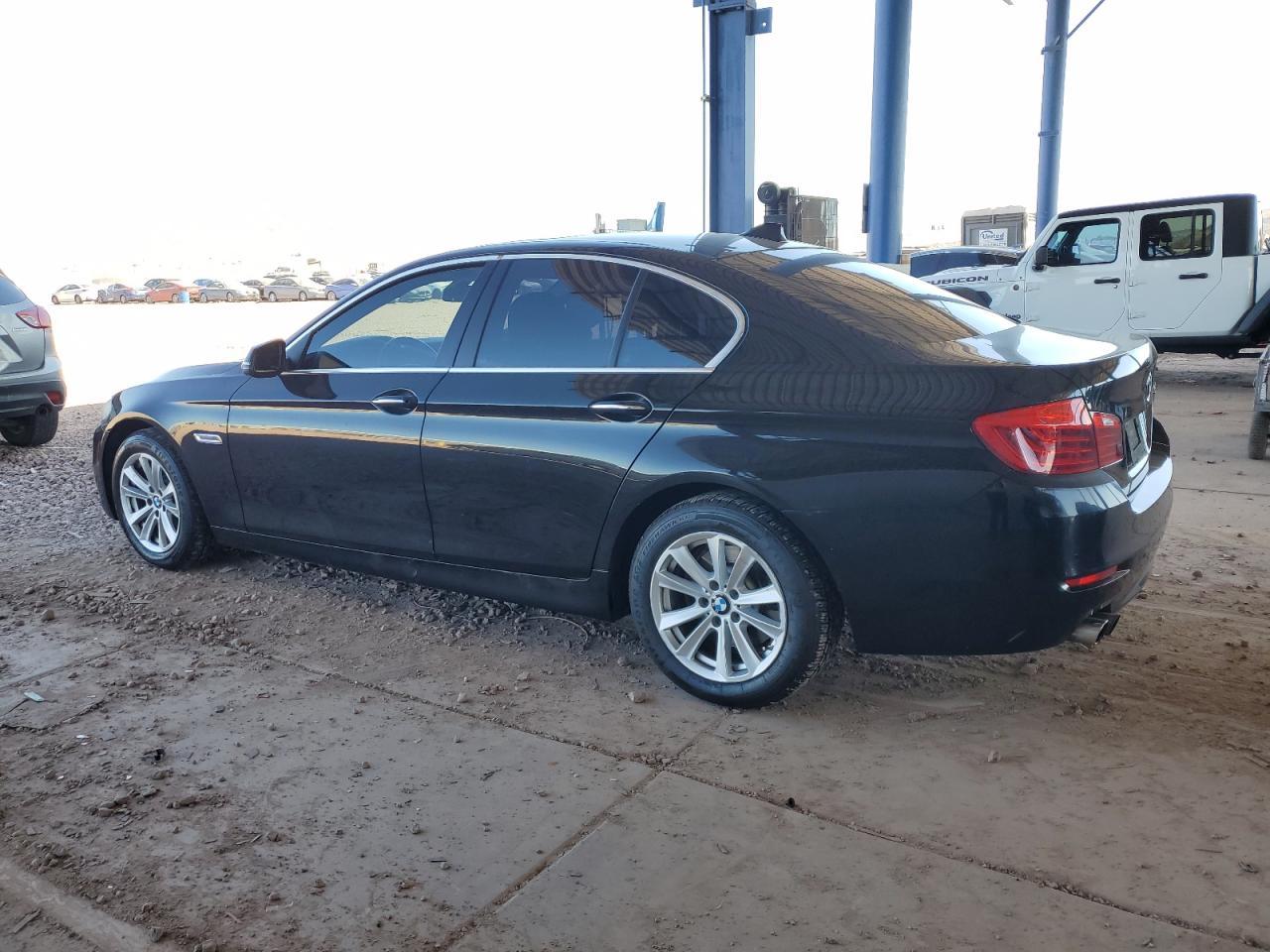 2016 BMW 528 I - Фото 2