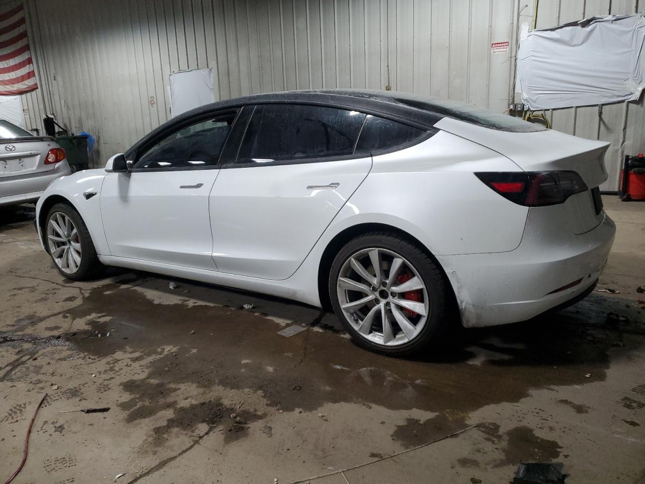 2019 TESLA MODEL 3 - Image 2