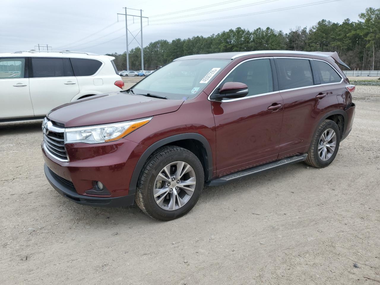 2015 TOYOTA HIGHLANDER